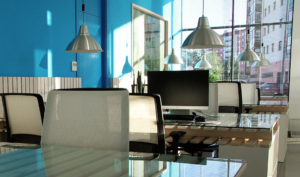 Is hot desking the key to a flexible future of work? Learn how to make this rising trend more efficient and effective for your workforce