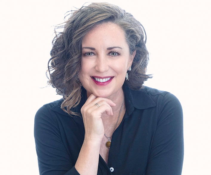 Picture of Kelly Winegarden Hall