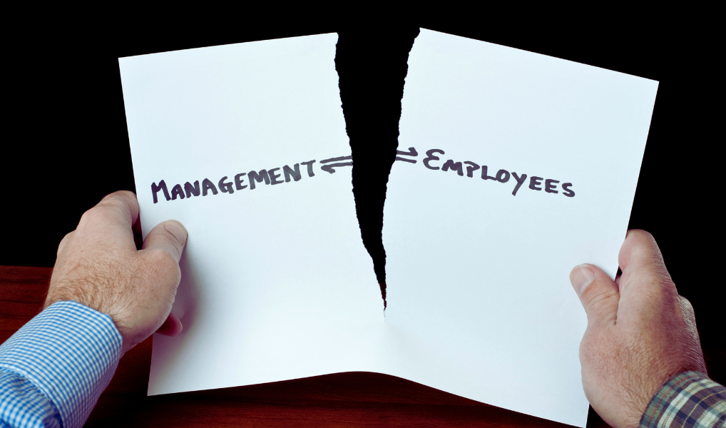 Why the Frontline Workforce Divide is Growing - TalentCulture